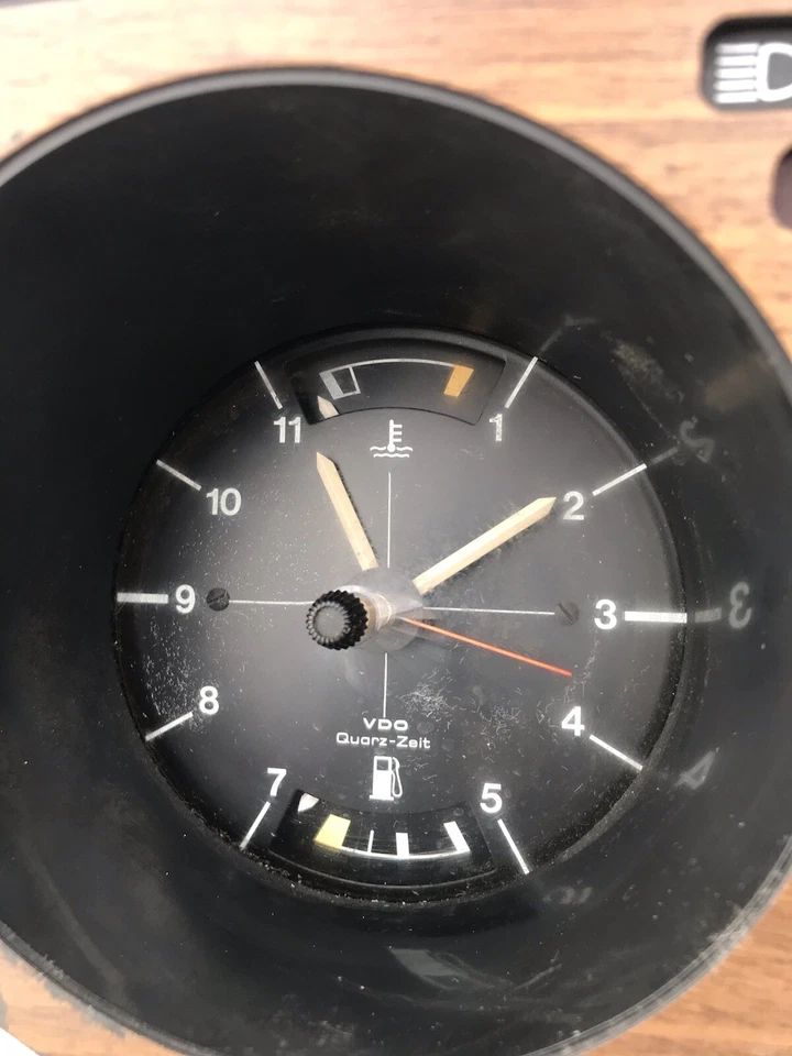 Volkswagen Rabbit Caribe cuadro de instrumentos velocímetro reloj interruptores bombilla golf Foto 4 de 4