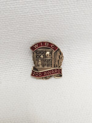 Vintage W I B C Bowling. 200 Award Lapel Pin.