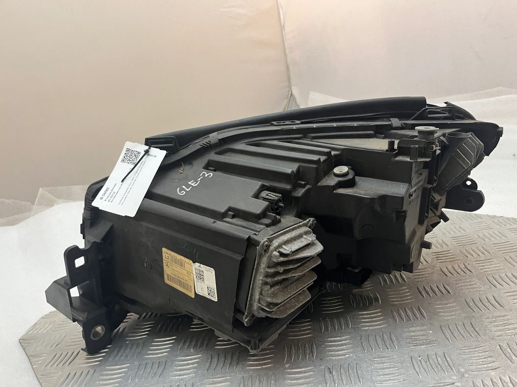 MERCEDES GLE W166 2018 Headlight Right Drivers Side A1669064203  
