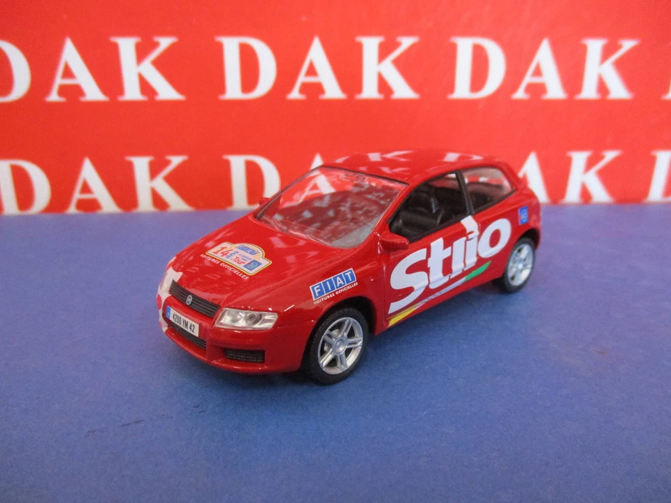 Die cast 1/43 Modellino Auto Tour de France Fiat Stilo Red 2002 - Immagine 2 di 4