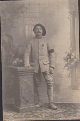 ANTIQUE STUDIO C.P PHOTOGRAPH-ALPINE HUNTER-BERET-MEDAL-ARMBAND