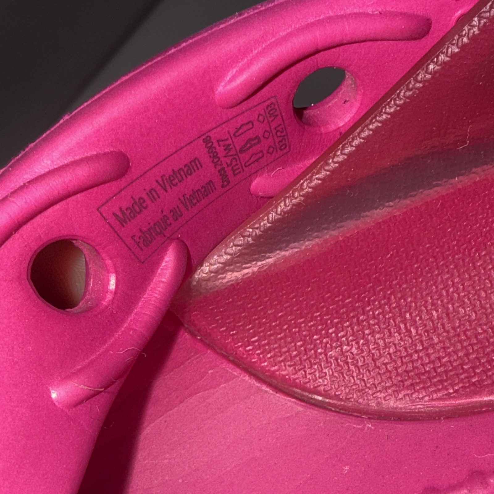 Crocs Classic Translucent Clogs Candy Pink Clear … - image 8