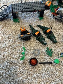 LEGO Agents: Swamp Raid (8632) w Instructions & Minifigures