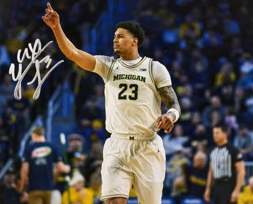 Yaxel Lendeborg Michigan Wolverines Autograph Authentic Signed 8x10 Photo! As Is