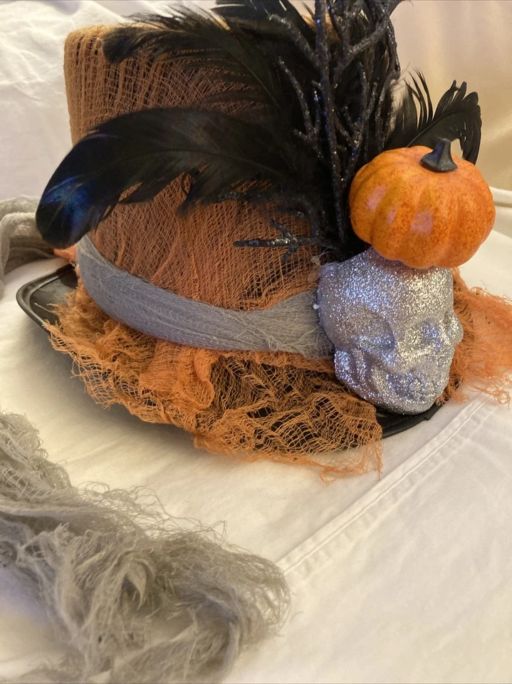 Halloween Black Feather Voodoo Felt Top Hat W/Skull &Pumpkin Gray Mesh Rim Tail - Image 4 of 4