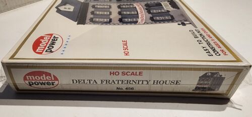 Model Power HO Scale Delta Fraternity House No. 456 - Picture 3 of 3