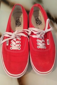 vans red casual shoes