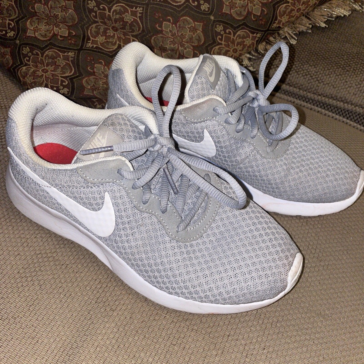 womens grey tanjun nike