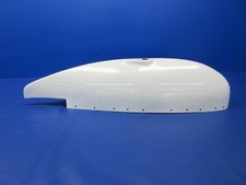 Piper PA-38-112 Tomahawk RH Wing Tip P/N 77327-05 (0525-1321)