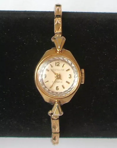 Vintage Westclox 17 Jewel Crown Line 37105 Ladies Wrist Watch All Original RUNS!