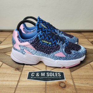 adidas falcon w ee7098