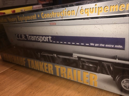 AMT 1/25 MODEL KIT 31552 Fruehauf Tanker Trailer CCR Transport Factory Sealed - Picture 2 of 6