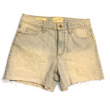 Universal Thread light wash denim shorts Size 2/26r