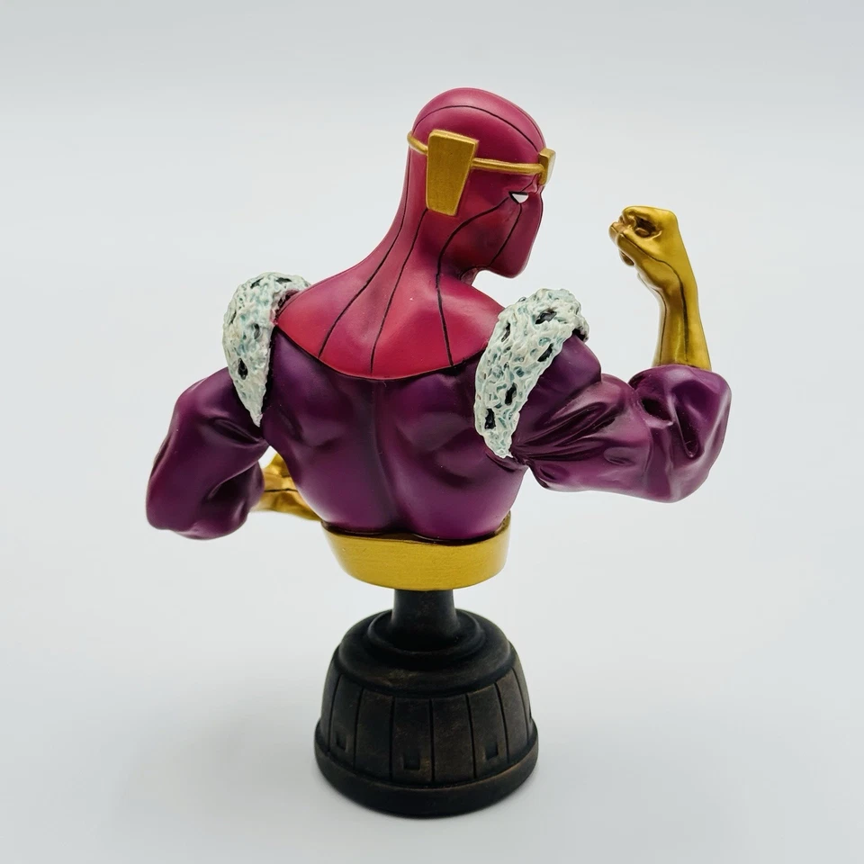 Bowen Designs Marvel Baron Zemo Mini Bust Figurine 5.5” Tall IN BOX 2002 VTG - Image 4 of 4