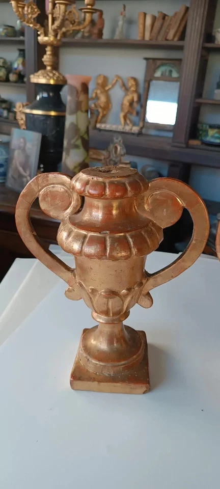 Paire de supports de palmes en bois doré datant de la fin du XVIIIe siècle, péri - Photo 4/4