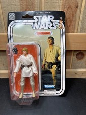 Star Wars 40th Anniversary Luke Skywalker Action Figure Kenner w  2 Accessories