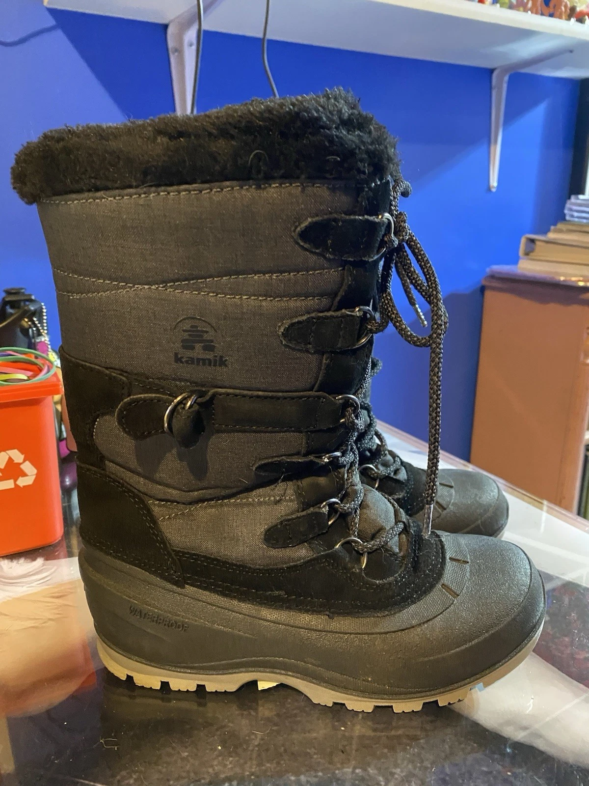 Kamik Women’s Size 6 Black & Gray Winter Boots