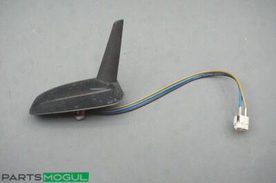 06-10 Saturn Sky Trunk Rear Antenna Shark Fin With Harness Cable OEM