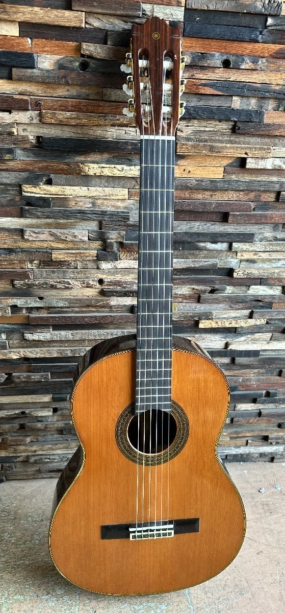 Yamaha ギター （C-300） Classical Acoustic Guitar Yamaha C-300