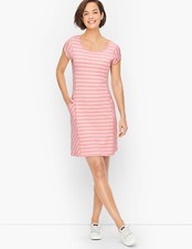 T by Talbots Large Back Triangle Cut-Out  Stripe Shift Dress Guava/White EUC