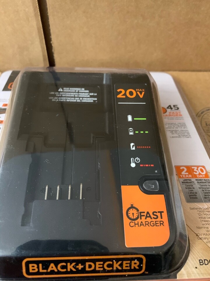 BLACK DECKER 20-Volt MAX Lithium-Ion Battery Charger Fast