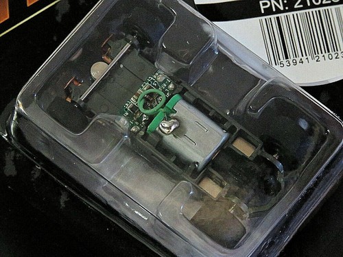 AFX 21023 MEGA-G+ 1.7 LONG ROLLING CHASSIS New - Picture 2 of 3