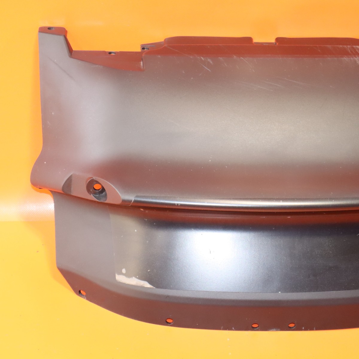 Ferrari 488 GTE 2016-2018 Front Closure P/N 088161200