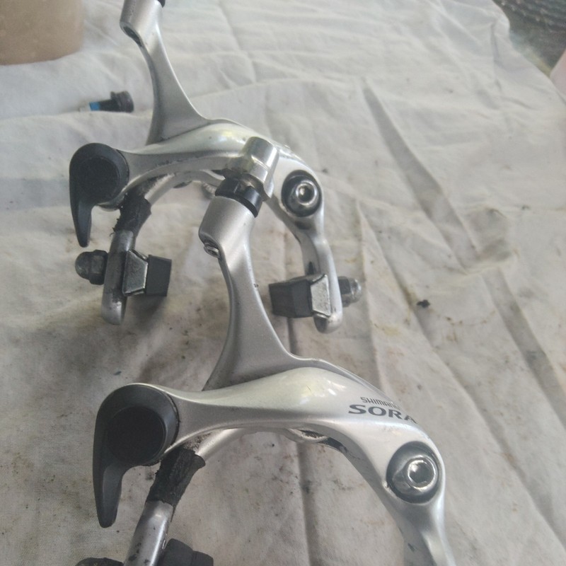 Shimano Sora  BR-3400 Rim Brake Calipers Front & Rear Silver Road Race with pads