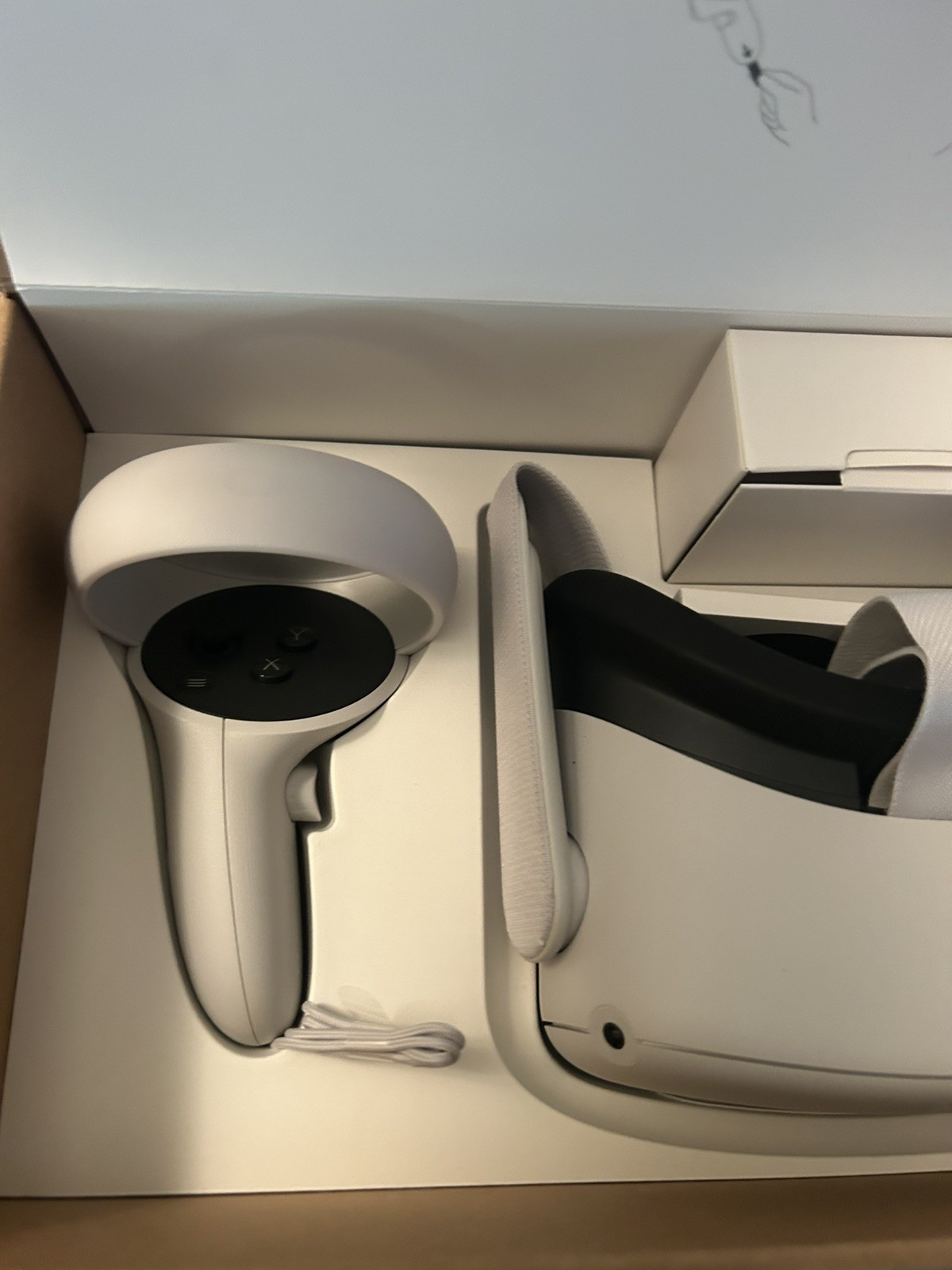 Meta Quest 2 Advanced All in One Virtual Reality Headset 256GB Controllers Case