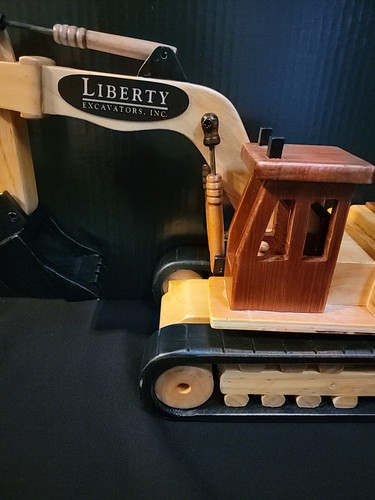 LIBERTY EXCAVATORS, INC WOODEN EXCAVATOR Model Toy (RARE) Decor Model. Beautiful - 第 4/24 張圖片