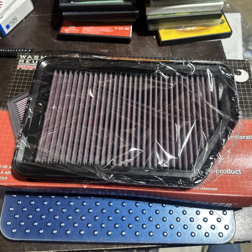 Filtro de aire K&N para KIA SPORTAGE 2010-2015 2,0 L-1,7 L-1,6 L y FORTE5 2,0 L 33-2451 Foto 2 de 4