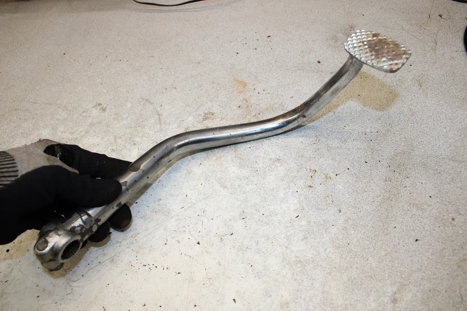 Honda Dream Touring 305 CA77 1965 pedal de freno trasero G8-3675.UV Foto 4 de 4