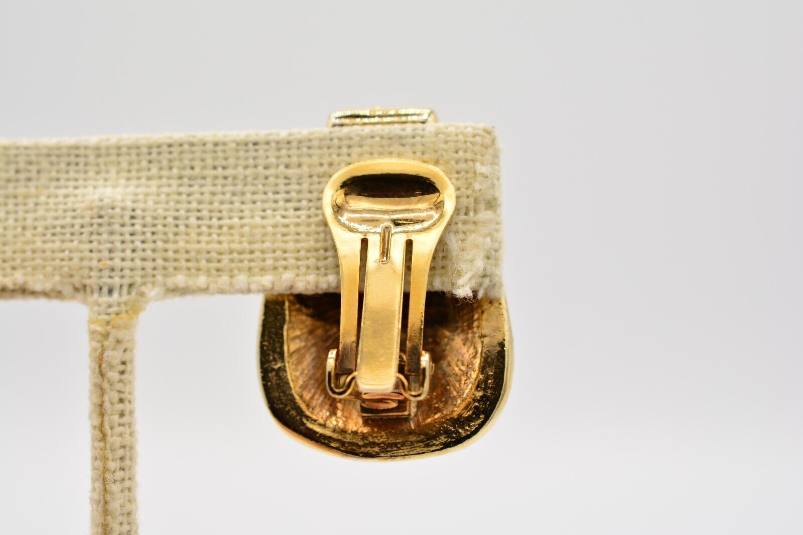 Vintage Clip Earrings Rhinestone Crystal Gold Bla… - image 9