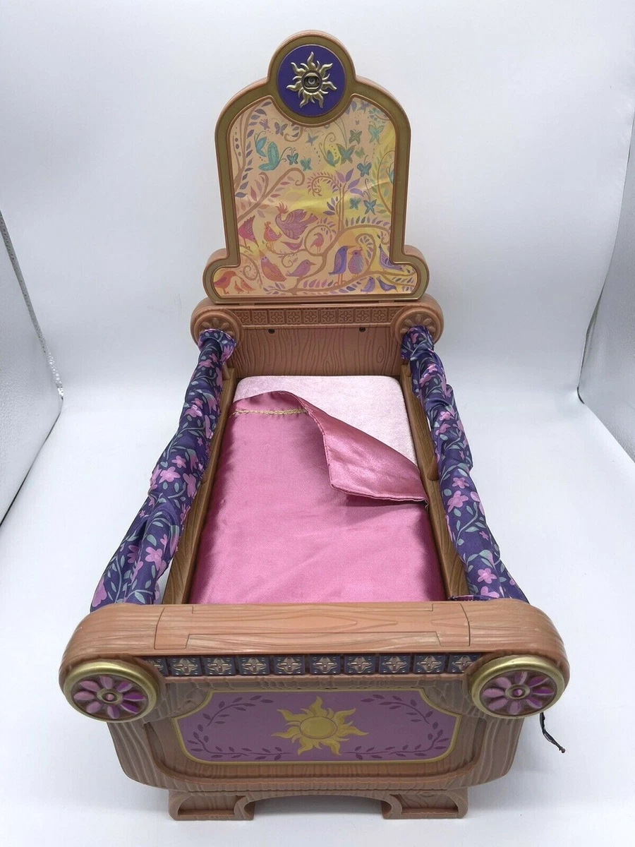Rapunzel crib outlet bedding set