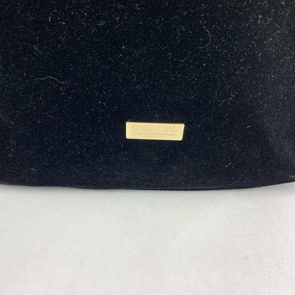 Bolso de Hombro Carolina Herrera Good Girl Terciopelo Negro - Diseño Asa Superior Foto 2 de 4
