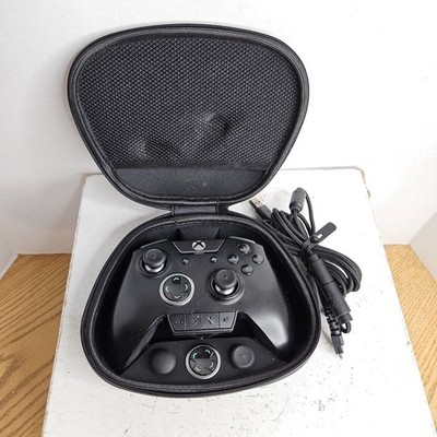Razer Wolverine Ultimate RZ06-0225 XBOX ONE Controller