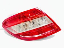 Mercedes-Benz C W204 2009 Links Rückleuchte Heckleuchte 2048200164 BRJ3565