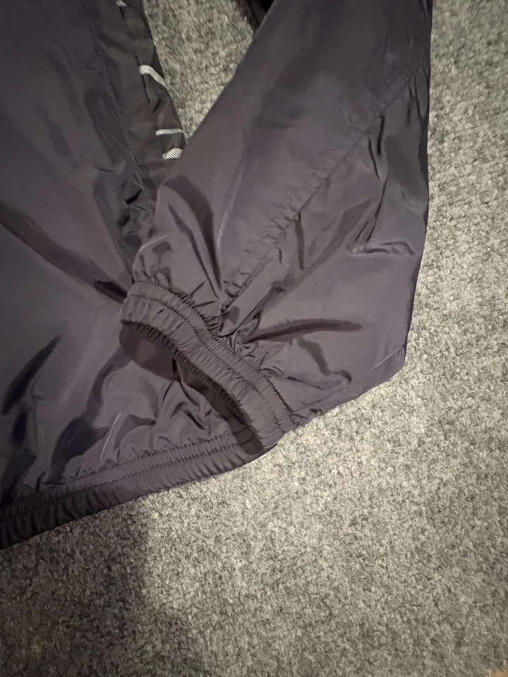 Peloton Windbreaker Jacket Mens Small Black Hooded Full Zip Striped Lightweight - Image 3 of 4