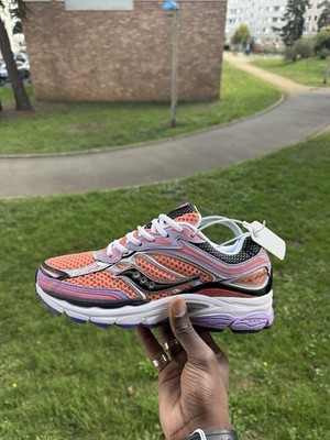Retro Running Sneaker lachsfarben