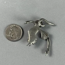 Vintage JG Pewter 2000 Flying Bird Pheasant Stylized Artistic Pin Pinback #56535