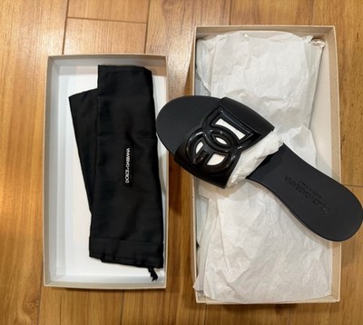 Authentic Dolce & Gabbana Black Interlock Logo Rubber Slides Size 36 Retail $365
