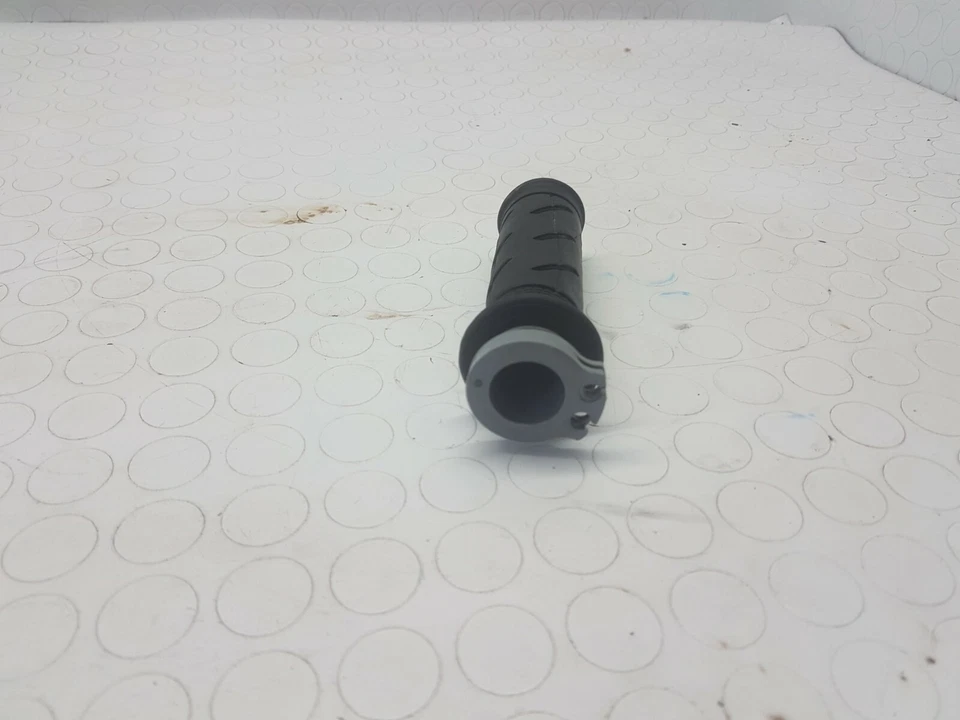 Mango acelerador de gas Kawasaki Versys 650 2005 2009 15986 KM Foto 2 de 4