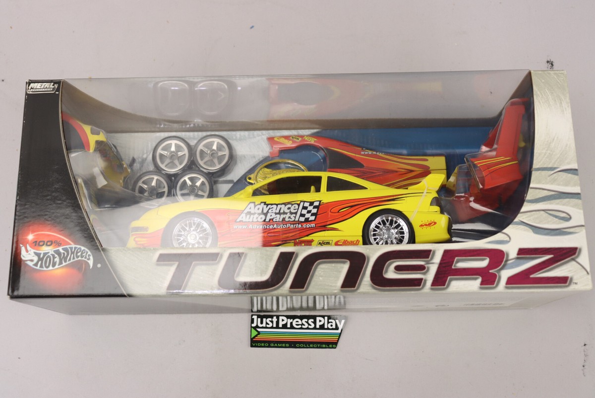 ミニカー TUNERZ Honda Acura Integra Hot Wheels Tunerz Acura Integra Die-cast 1:18 Advance Auto