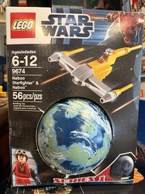 LEGO Star Wars: Naboo Starfighter & Naboo (9674)