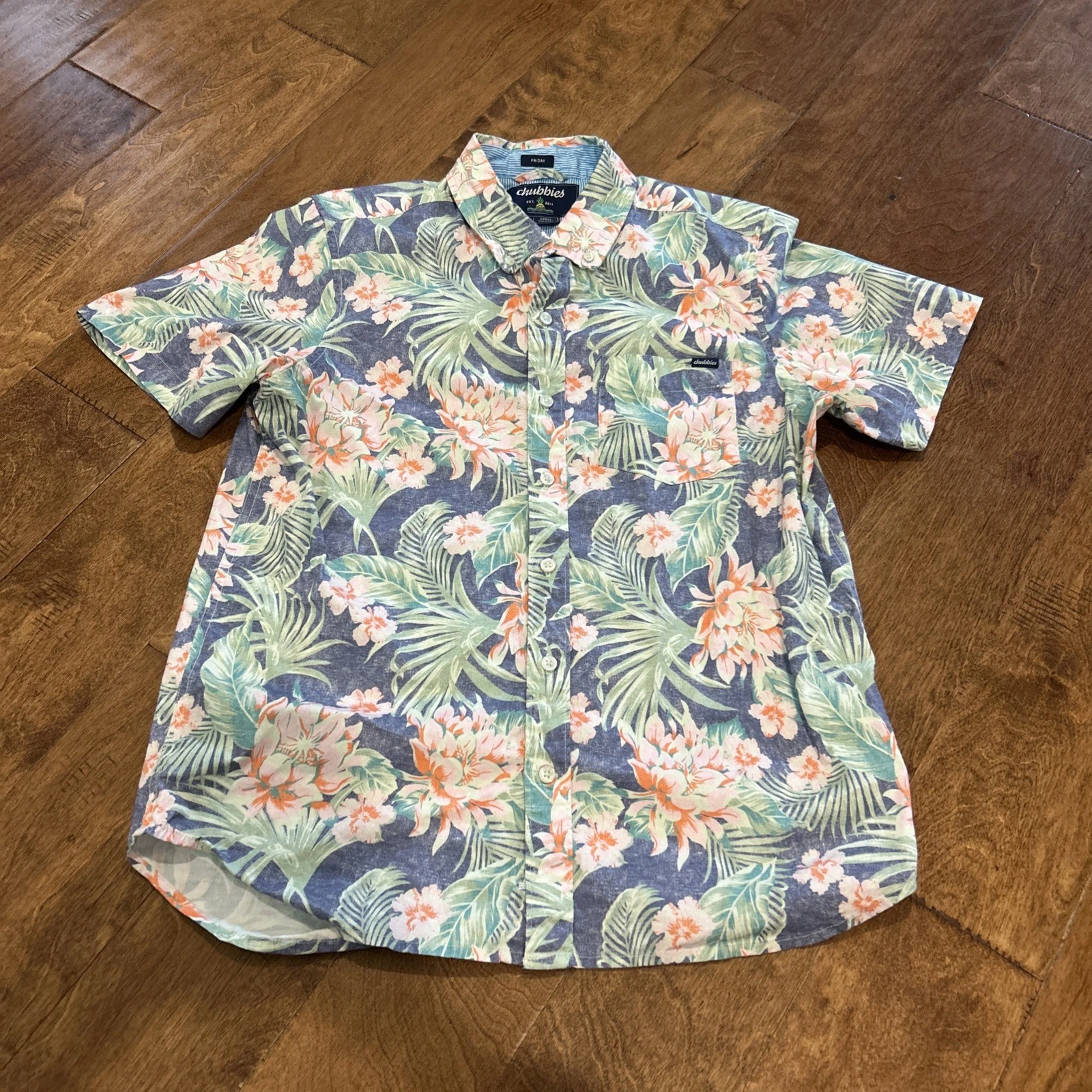 Chubbies Shirt (Mens Small) Floral Hawaiian Button Up Inside Out Short Sleeve