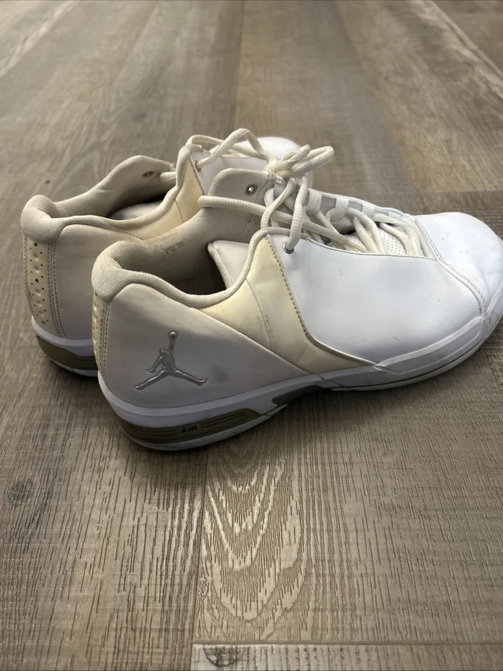 Nike Hombres Air Jordan Team Elite 3 Blanco Talla 10 Zapatos de Baloncesto Tenis Foto 2 de 4