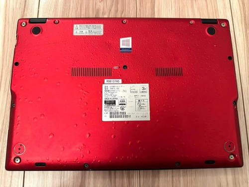 Fujitsu LIFEBOOK U939/A 13.3" FHD Red Laptop Win11 Pro Celeron 4GB 128GB SSD - Picture 2 of 7