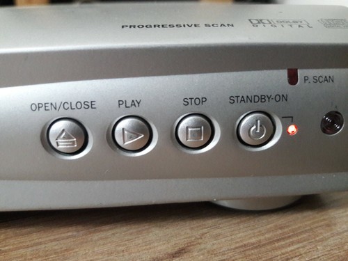 Magnavox MDV110 DVD Player - portable player No remote - Picture 2 of 10