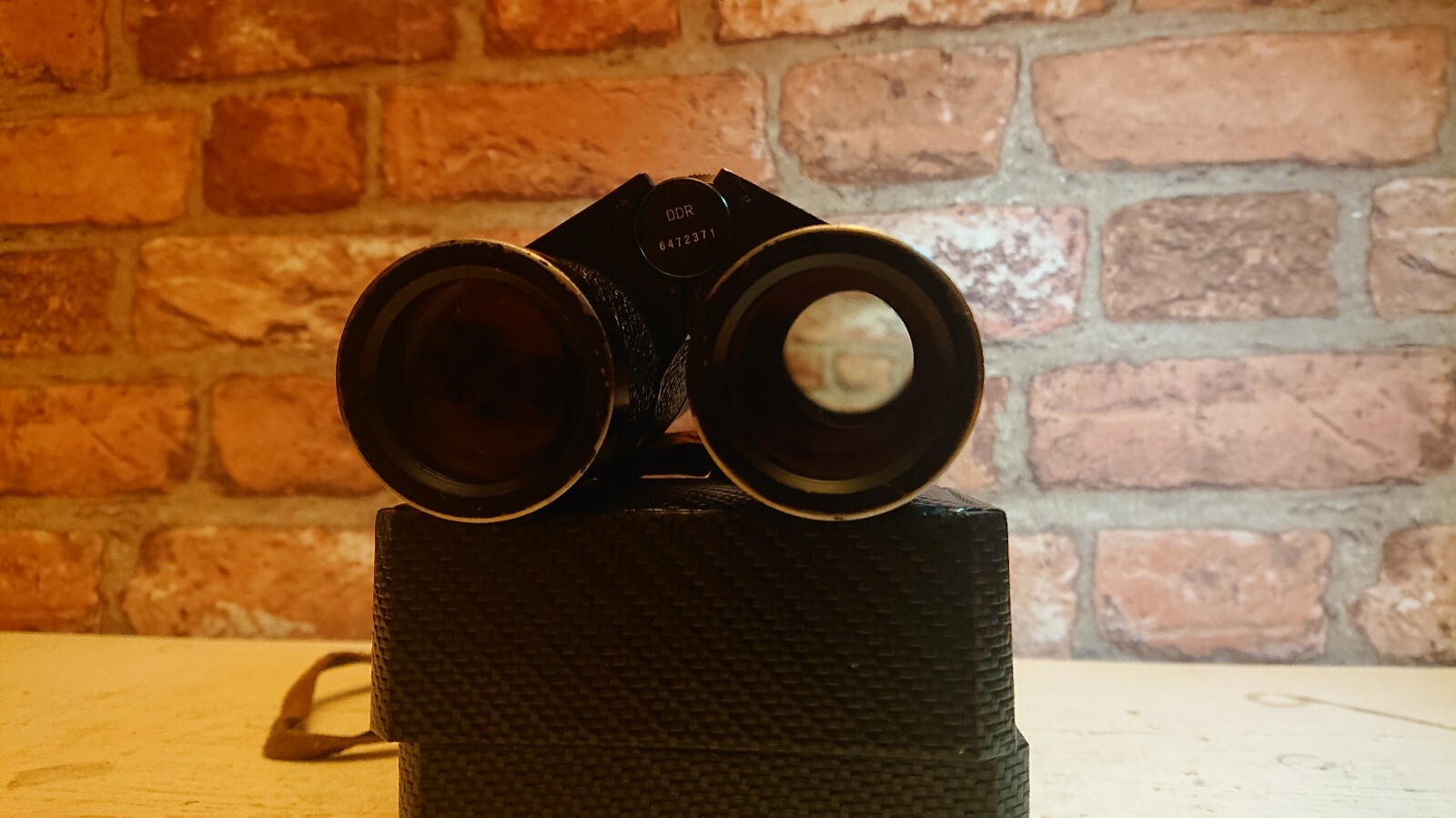 Carl Zeiss Notarem 8x32B mc Binoculars DDR 6472371 (for Spares Or