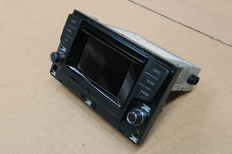 VW Golf Sportsvan Composition Color Radio SD MIB2 DAB Bluetooth 510035869 C - Bild 2 von 4